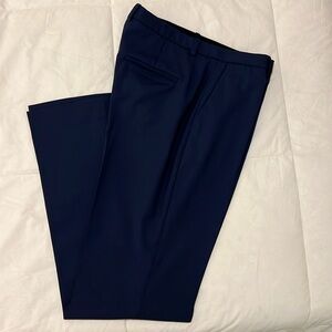EUC Theory Demitria Pant Good Wool 8 Navy